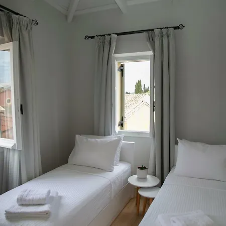 Foxnest Rest Corfu דירה Kanálion